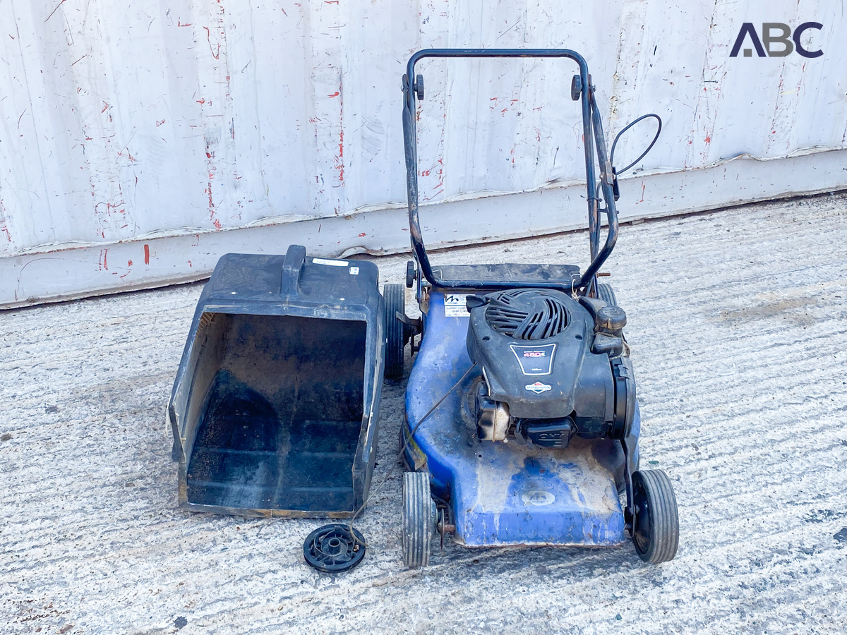 Mirage 450 Series Petrol Powered Lawn Mower With Grass Catcher (125cc) (1)