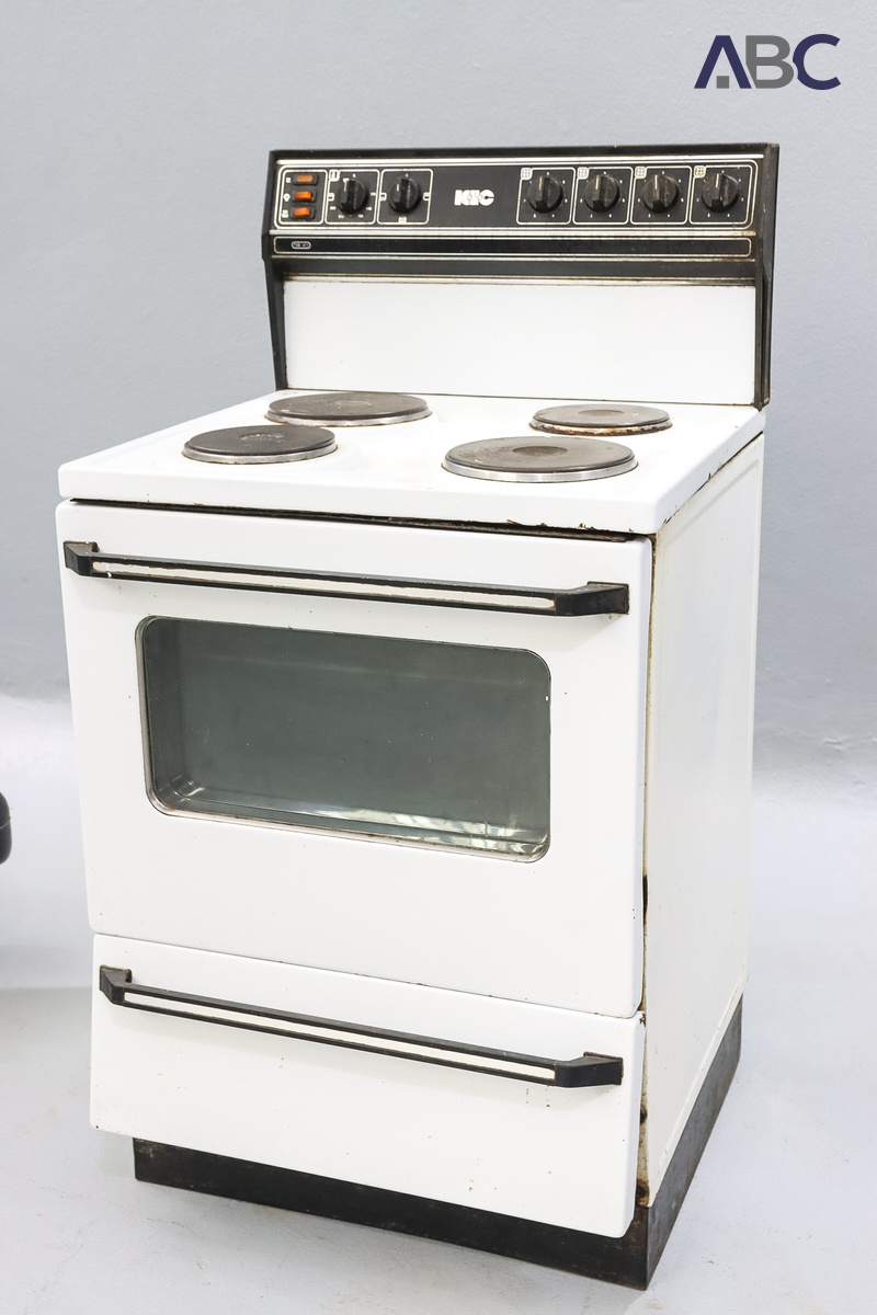 KIC Electric Stove With Oven (4 Plate L 640 × W 630 × H 1160mm) (1)