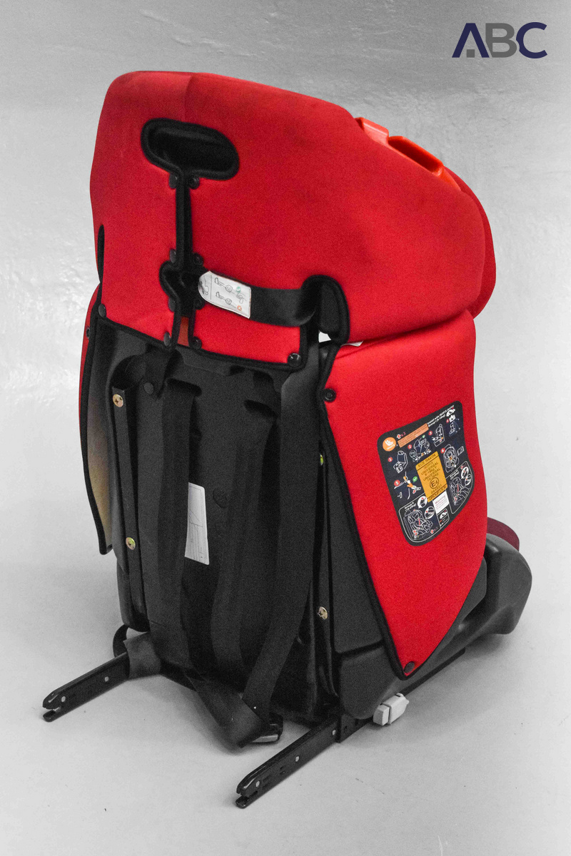 Little One & Ganen Baby Car Seats (2)