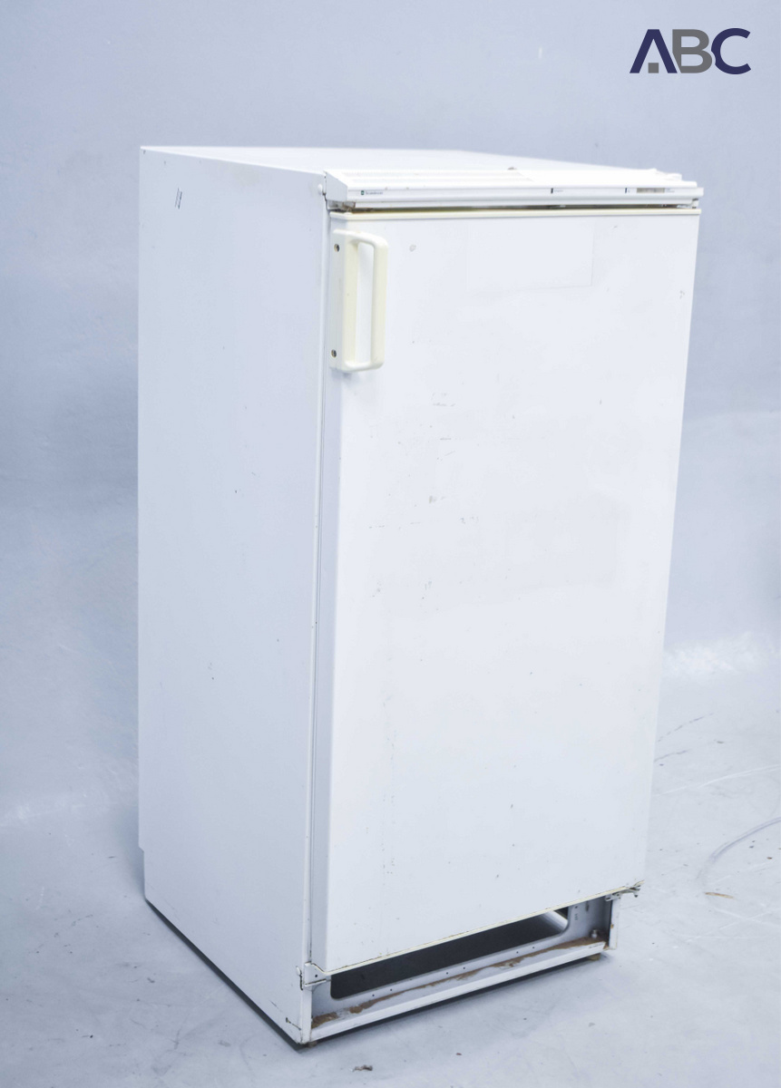 Scandinova LF87C Upright Refrigerator (1 Door, 240V) (1)