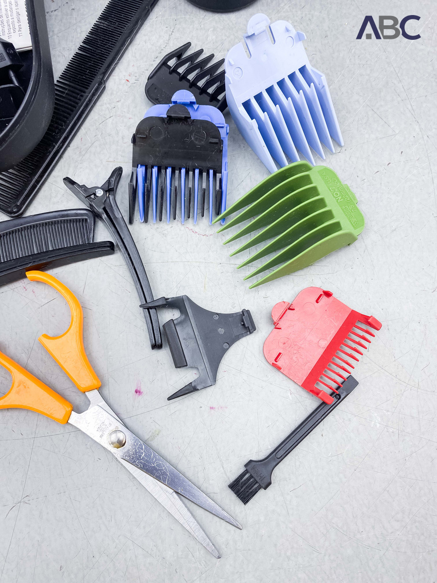 Wahl MC3 Hair Clipper (220240V) (1)