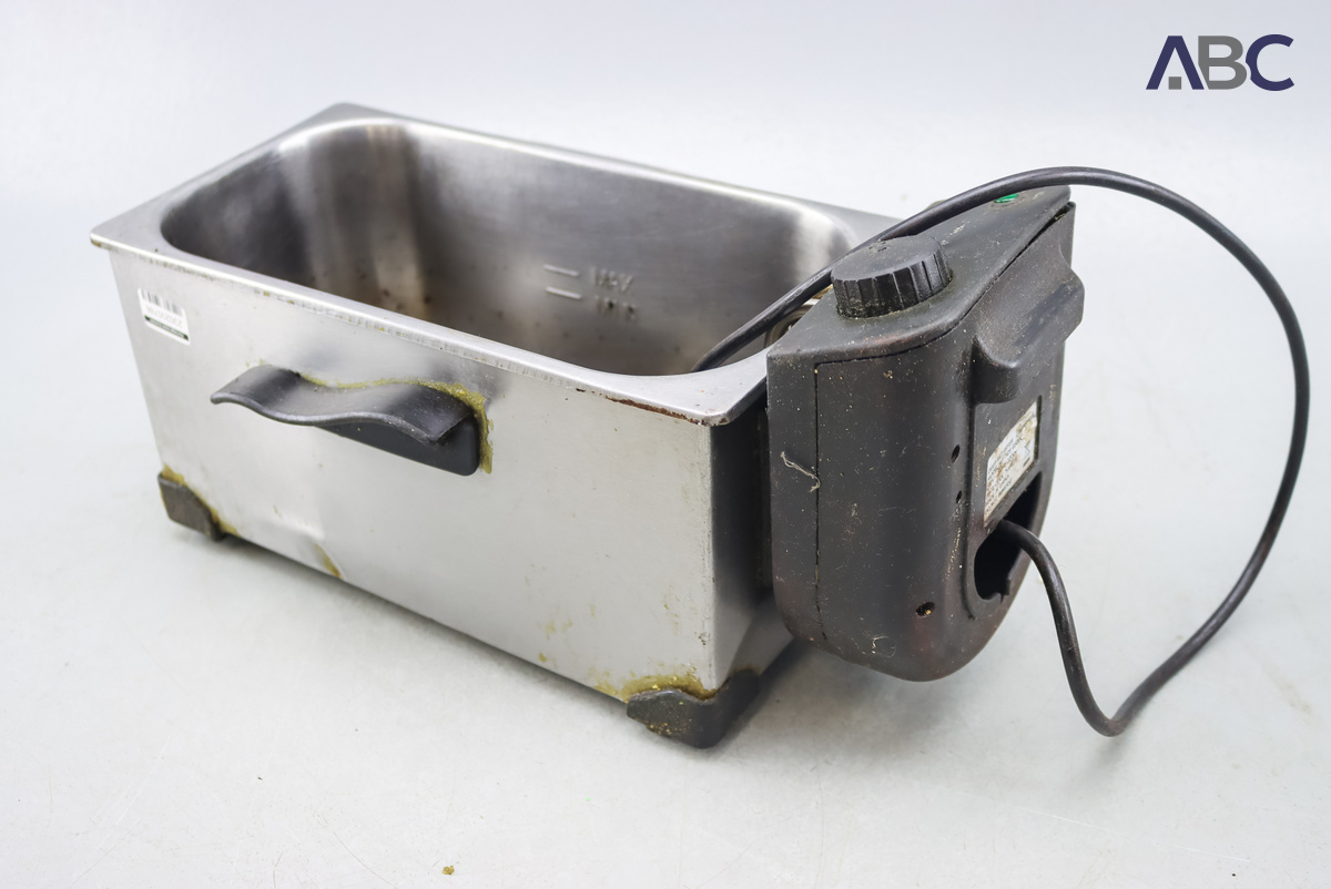 Sunbeam SDF8502C Electric Deep Fryer (230V) (1)