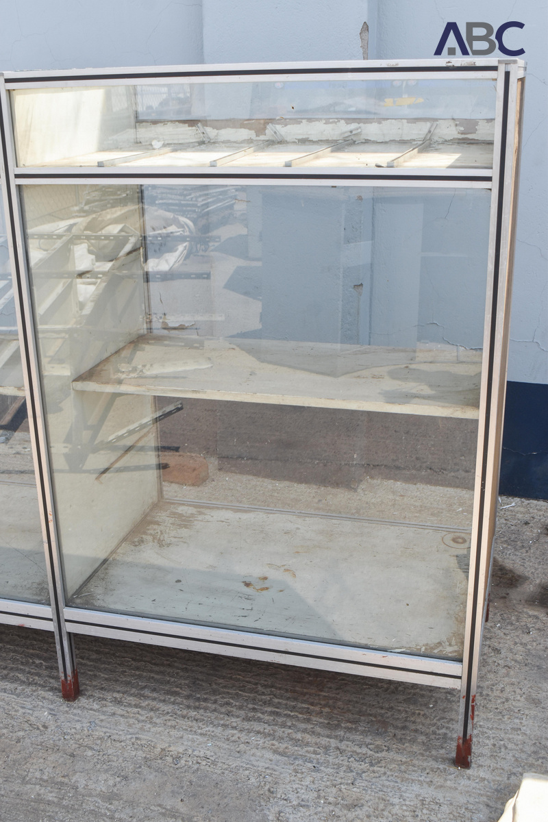 Display Glass Panels Wooden Framed (L 1830 × W 600 × H 1370mm) (1)