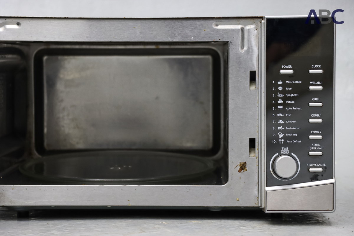 Defy DMO 343 Microwave Oven (230V) (1)