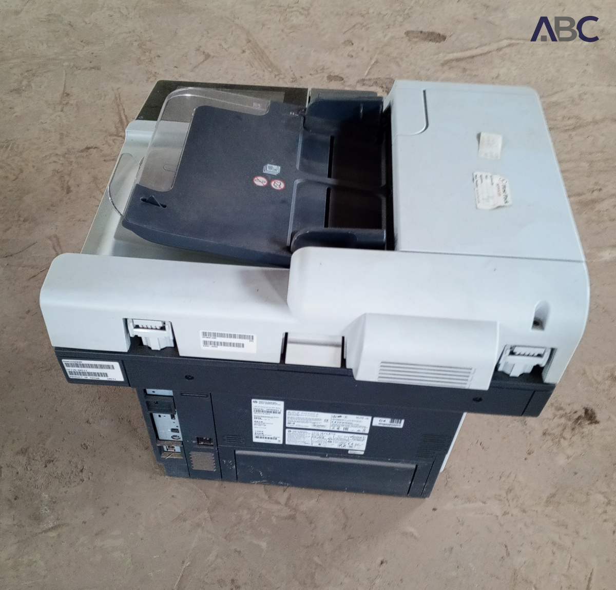 HP LaserJet Flow MFP M525 Printer (1)