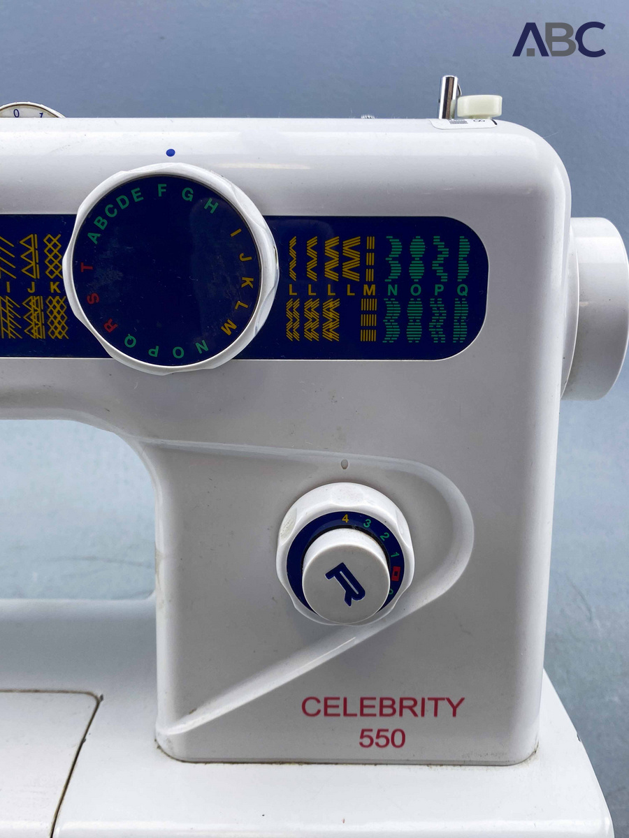 Empisal Celebrity 550 Sewing Machine (220 230V) (1)